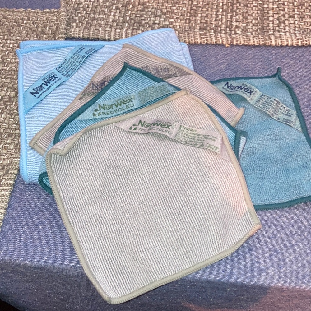 New! Norwex envirocloth set plus bonus!
